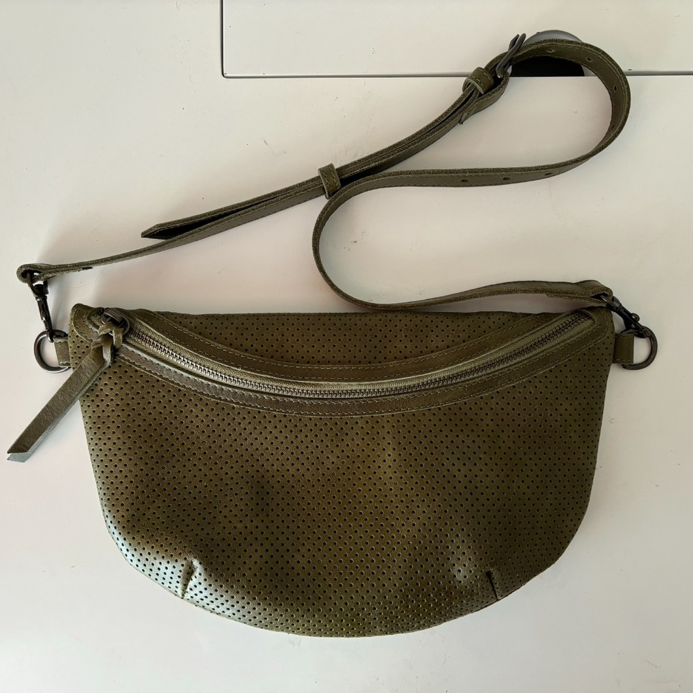 Able Berkeley Belt Bag, Perforated Moss Green.